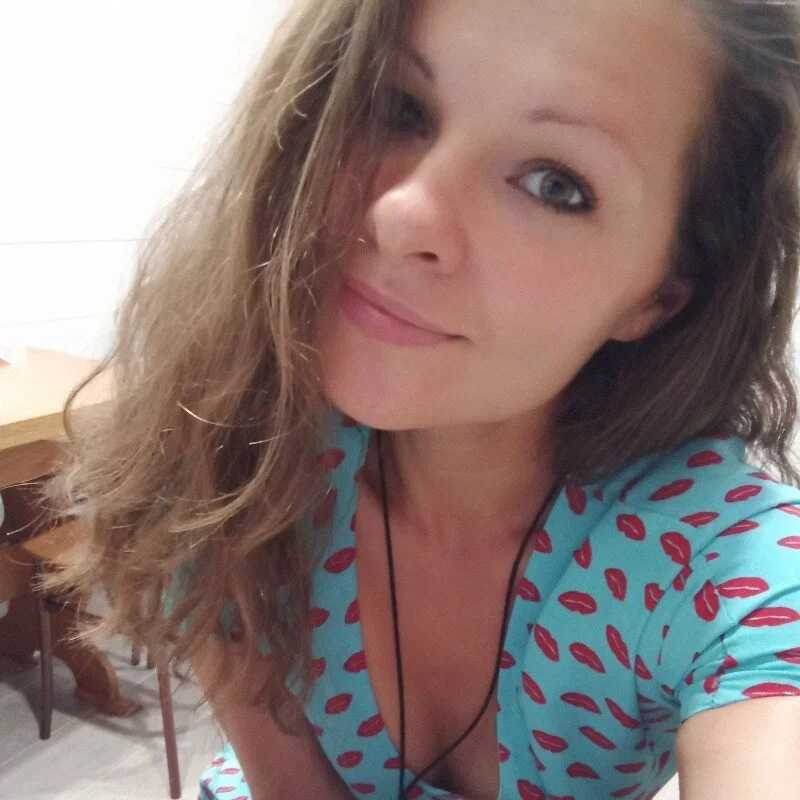 Marla_Singerrr — FansOnlyX creator profile