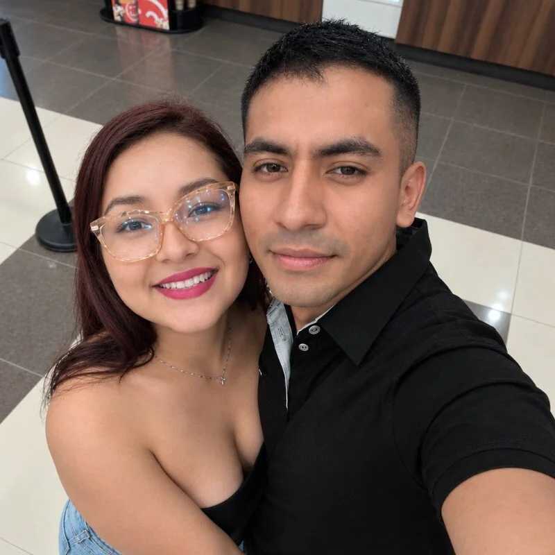 Alexismav — FansOnlyX creator profile