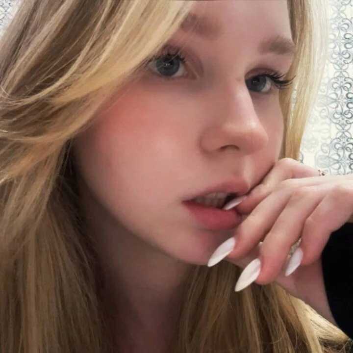 BlondeMiaX — FansOnlyX creator profile