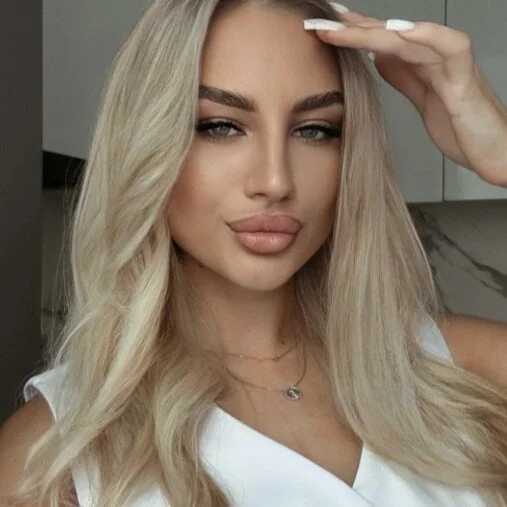 Silen_Tori — FansOnlyX creator profile