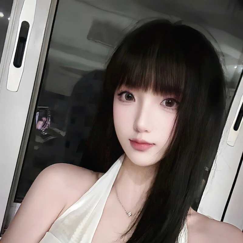 GuaiGuai-001 — FansOnlyX creator profile