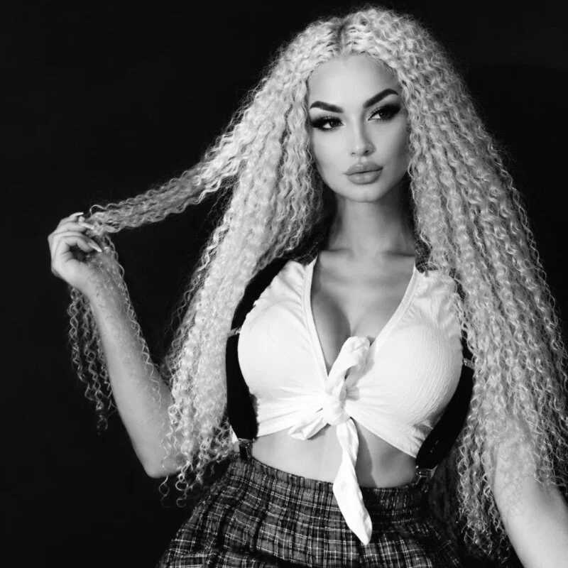 sashapriii — FansOnlyX creator profile