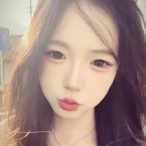 lixue3 — FansOnlyX creator profile