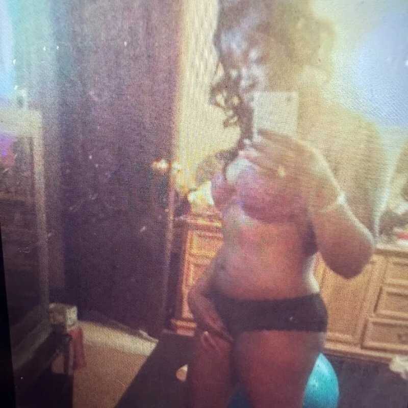 MochaMonroe — FansOnlyX creator profile