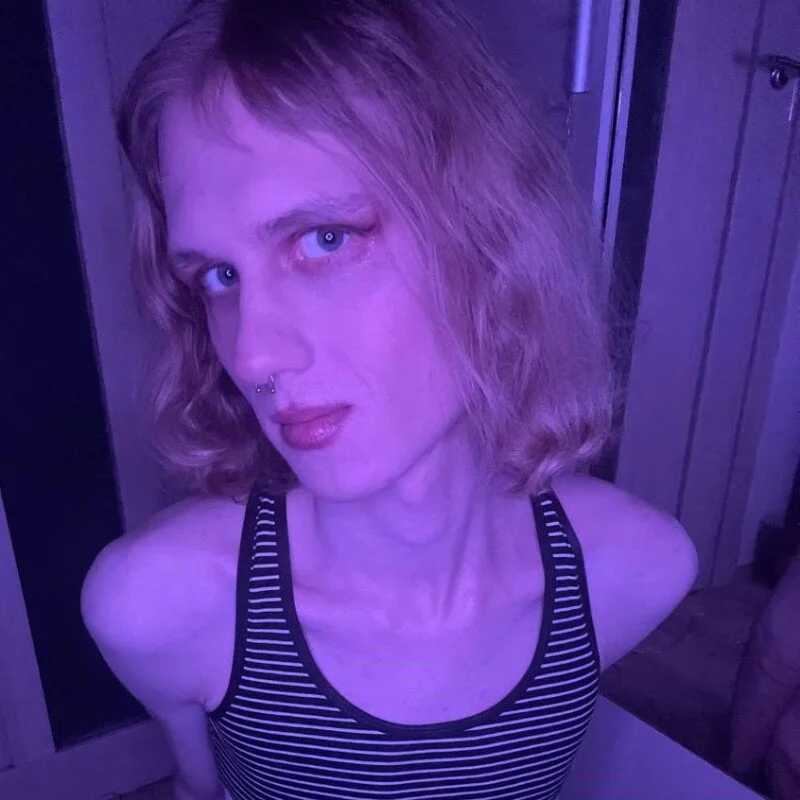 Avery_adam — FansOnlyX creator profile
