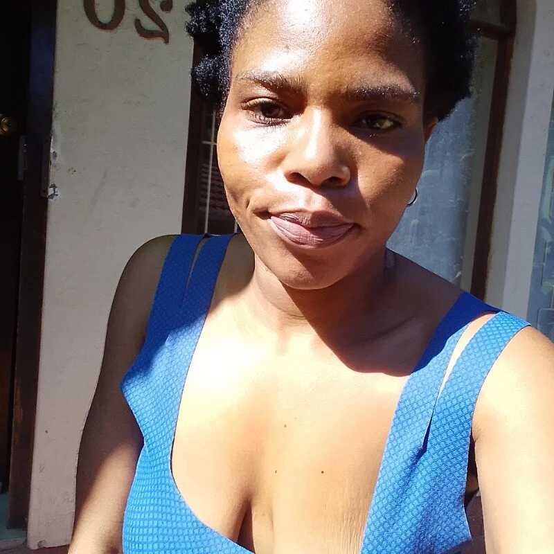 EbonyShorts — FansOnlyX creator profile