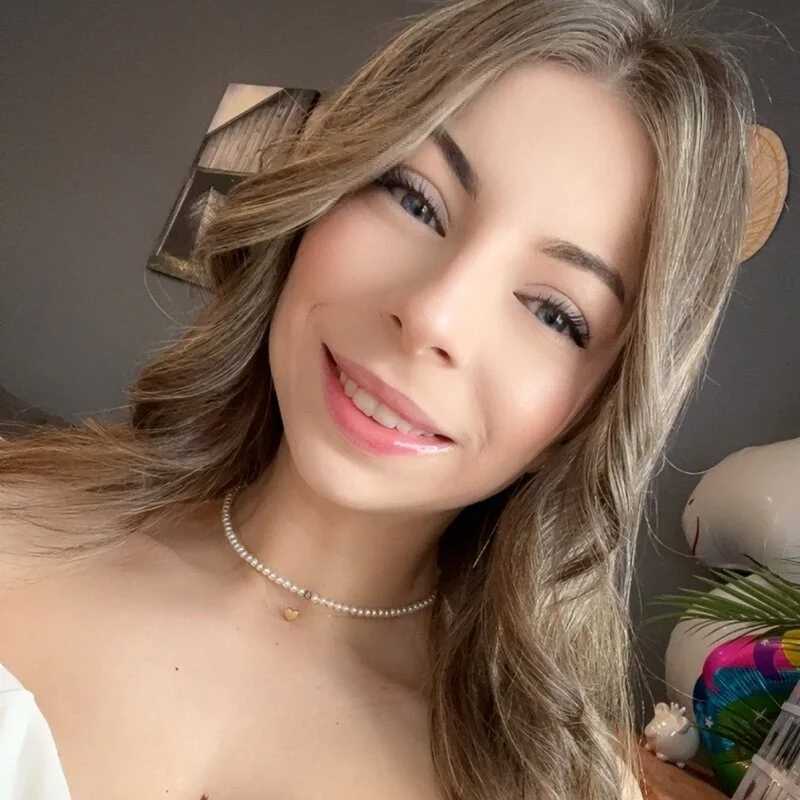 Mia_Ethan — FansOnlyX creator profile