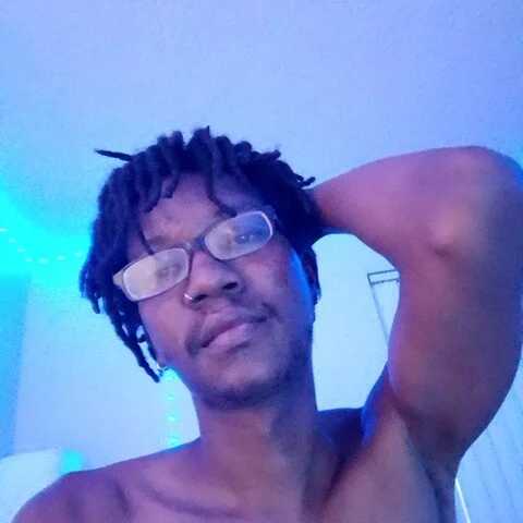 Moyo228 — FansOnlyX creator profile