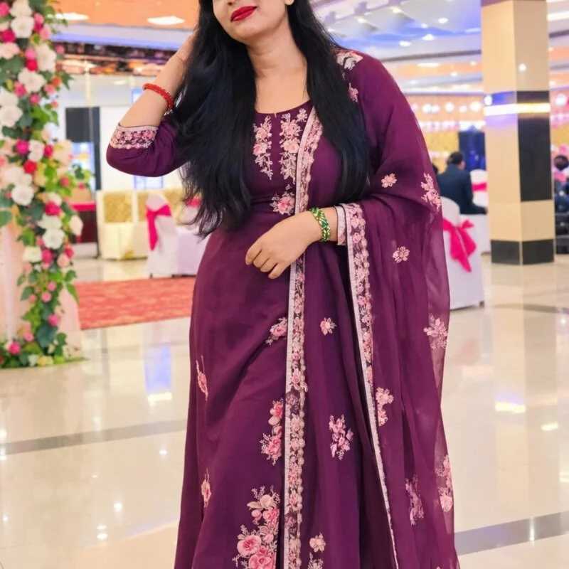 Anamika-Sharma — FansOnlyX creator profile