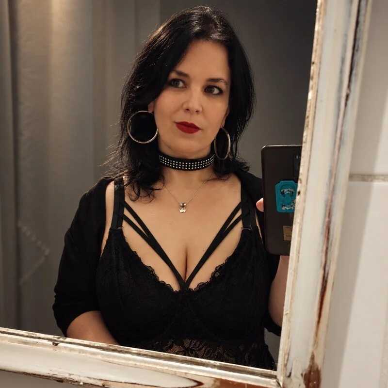 Claire_Obscure — FansOnlyX creator profile
