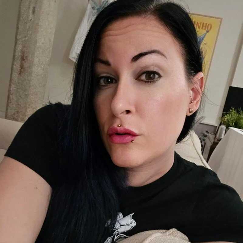 gennyrock — FansOnlyX creator profile