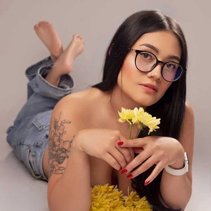 melaniee_fox — FansOnlyX creator profile