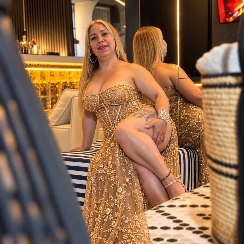 milfhorny_69 — FansOnlyX creator profile