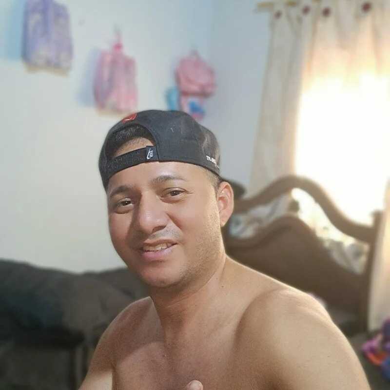 latin_boyxxx1 — FansOnlyX creator profile