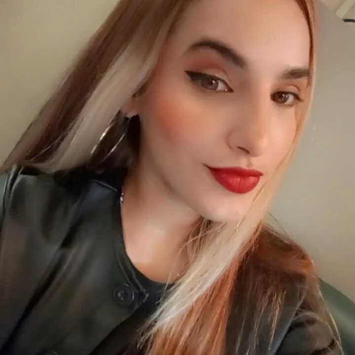 AmaraBellmont — FansOnlyX creator profile