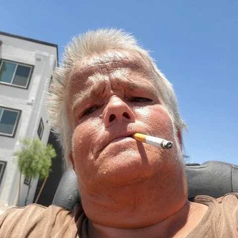 smokinhotshorty — FansOnlyX creator profile