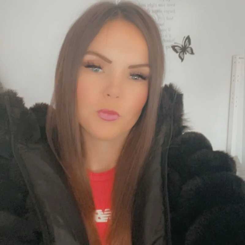SexyLoLoUK — FansOnlyX creator profile