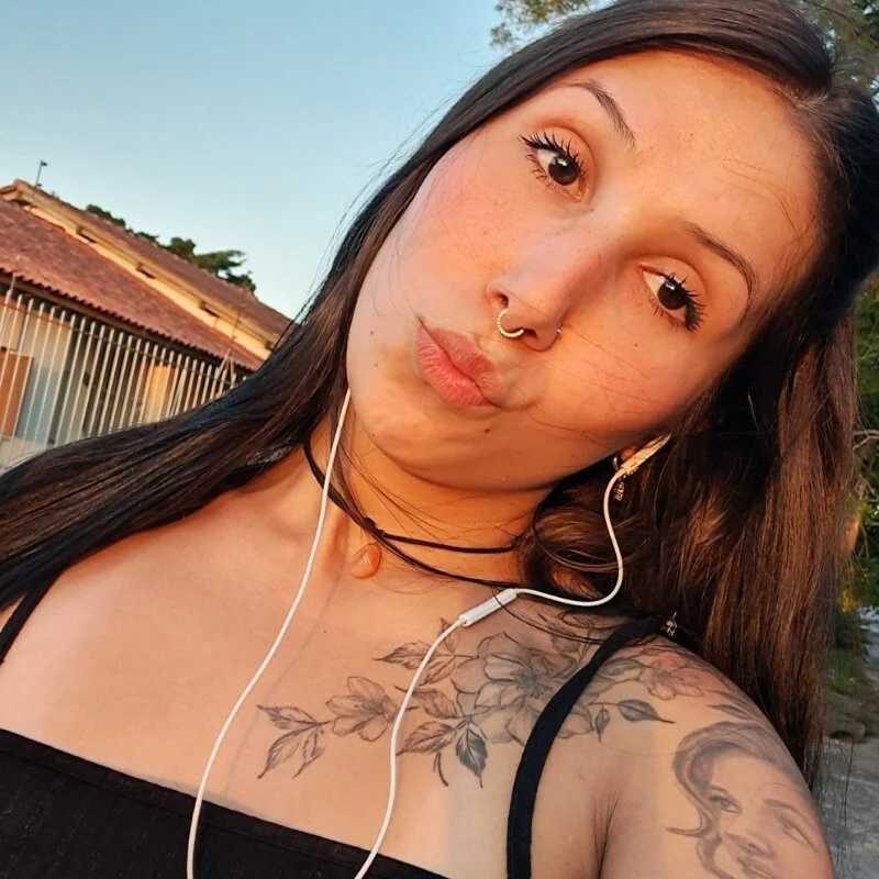 Gabrielamenezes — FansOnlyX creator profile