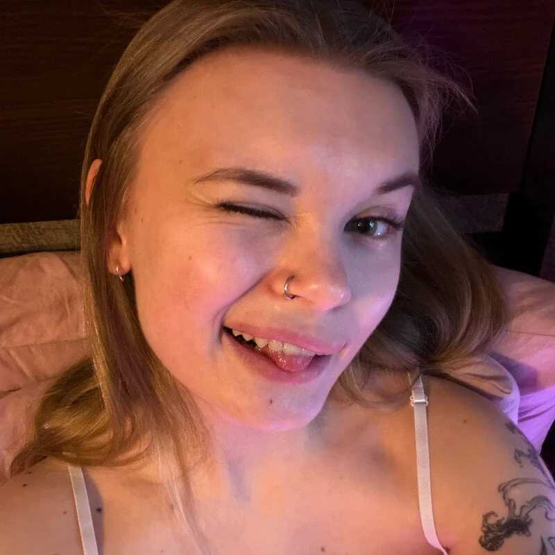 -MiaKitty — FansOnlyX creator profile