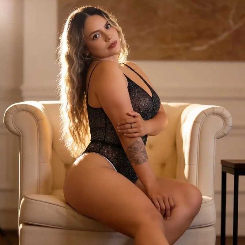 sara__blonde — FansOnlyX creator profile