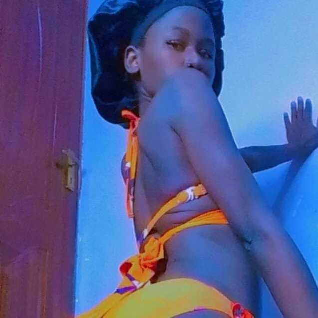 SexxyTerry — FansOnlyX creator profile