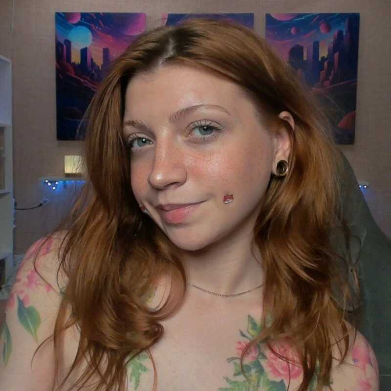 LolaRozzie — FansOnlyX creator profile