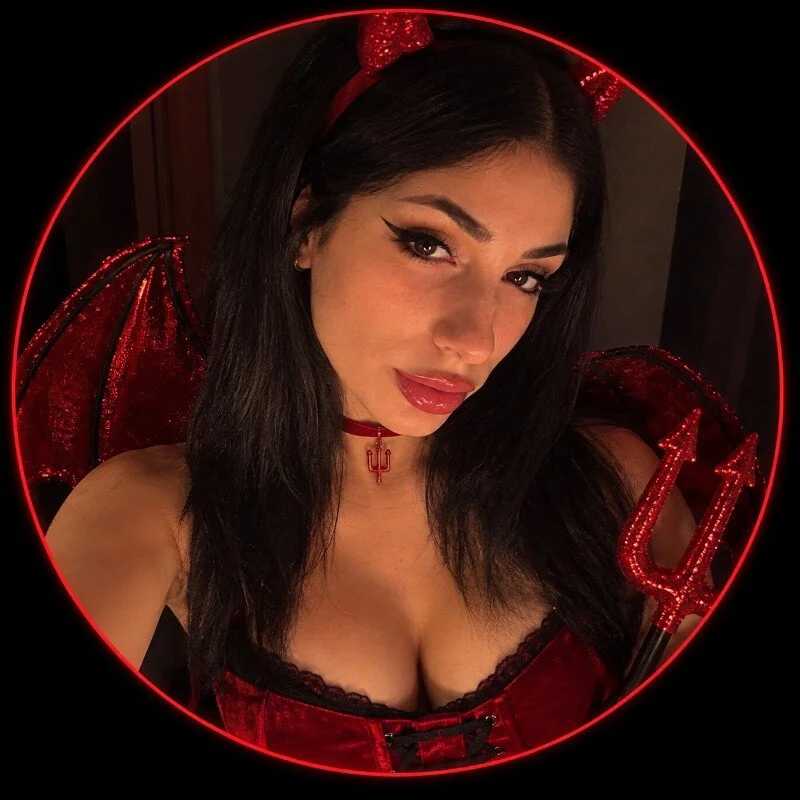 IvyArwen — FansOnlyX creator profile