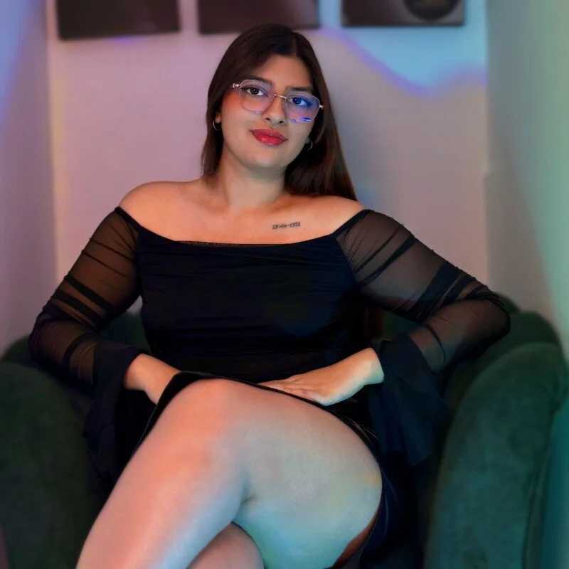 IsisRosee — FansOnlyX creator profile