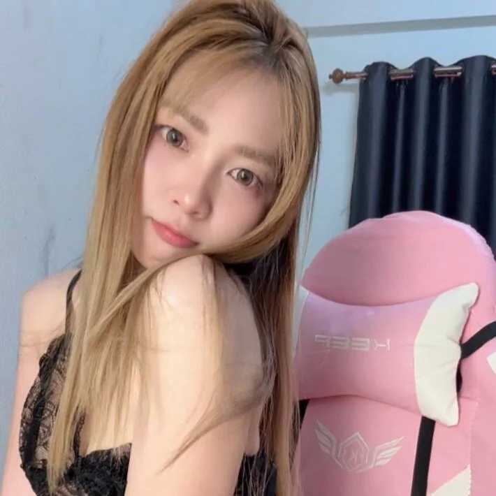 nokairbabe — FansOnlyX creator profile