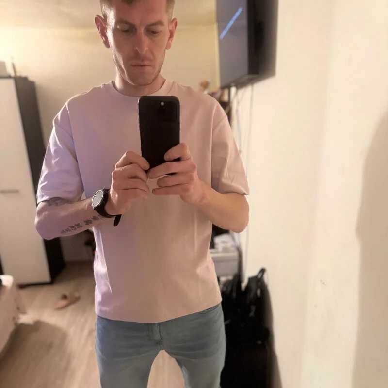 adrian90bi11 — FansOnlyX creator profile