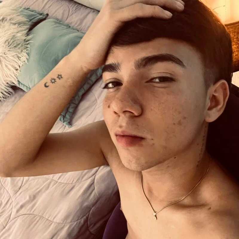Alex_whesth — FansOnlyX creator profile