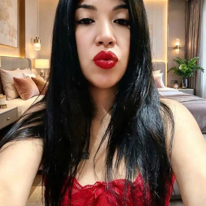 dulcevitasex — FansOnlyX creator profile