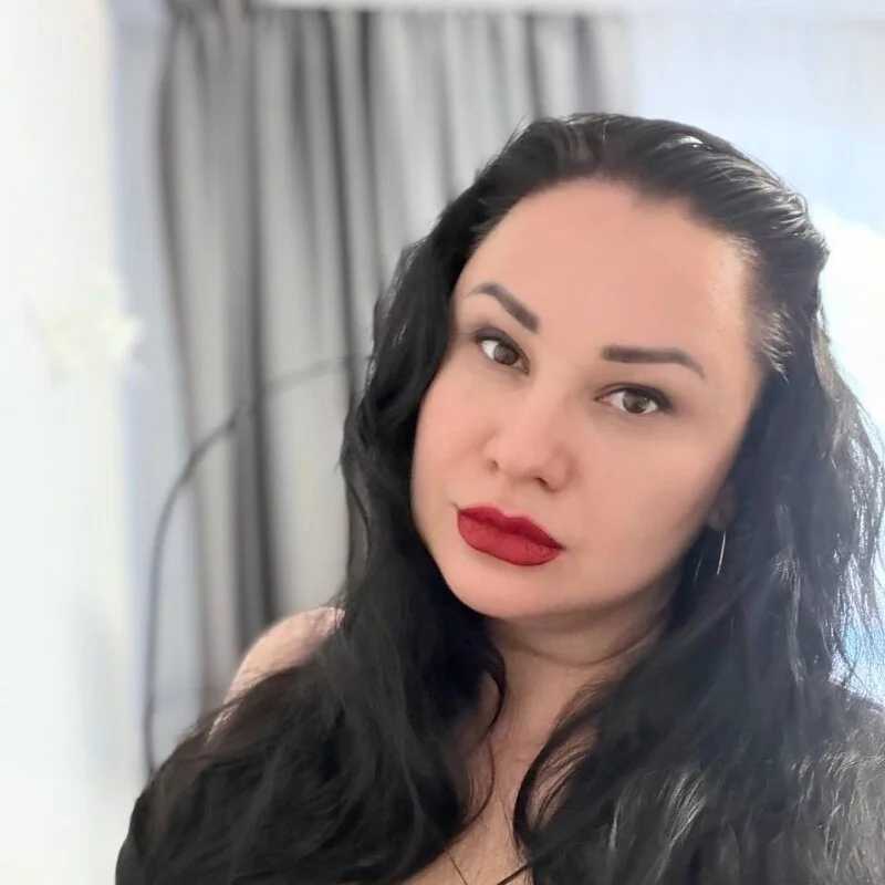 Mia_Meadow — FansOnlyX creator profile