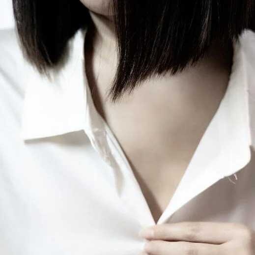 JY0519 — FansOnlyX creator profile