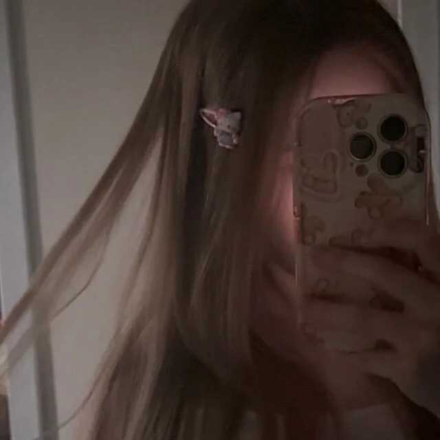 hothikki — FansOnlyX creator profile