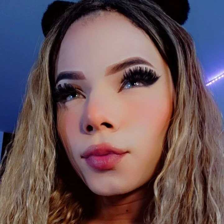 alondrahotxtf_ — FansOnlyX creator profile