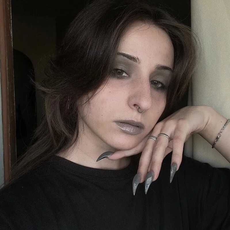 NightHina — FansOnlyX creator profile