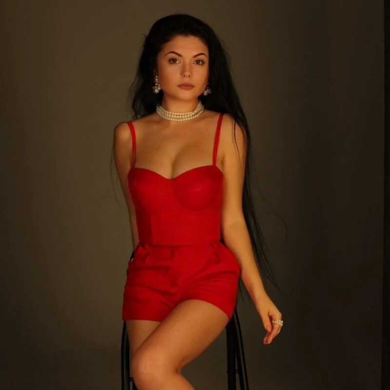 DianaaLight — FansOnlyX creator profile