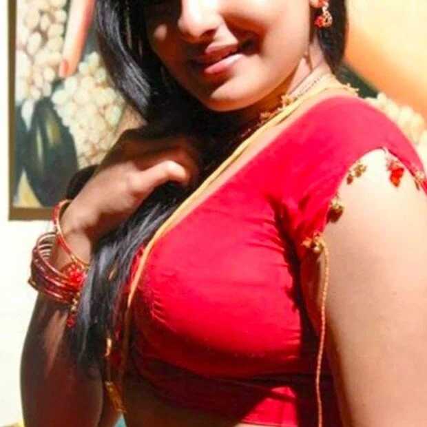 Tamil-ammukutty18 — FansOnlyX creator profile