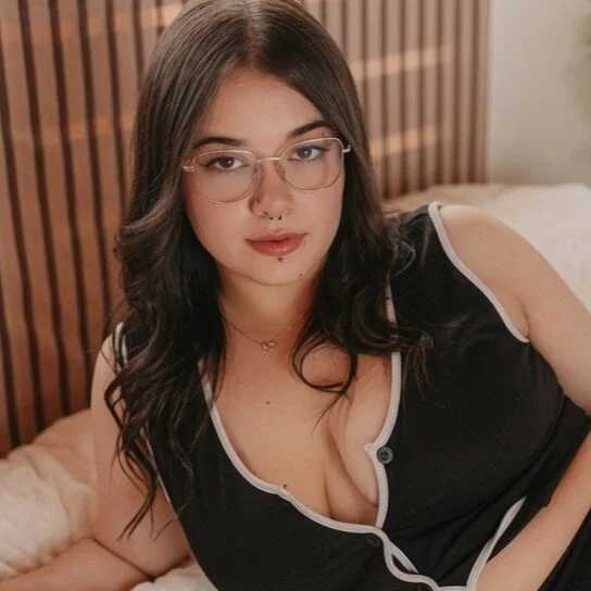 abbygarcia_oli — FansOnlyX creator profile