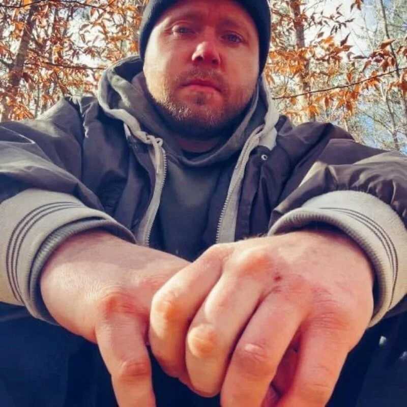 6crimson6 — FansOnlyX creator profile