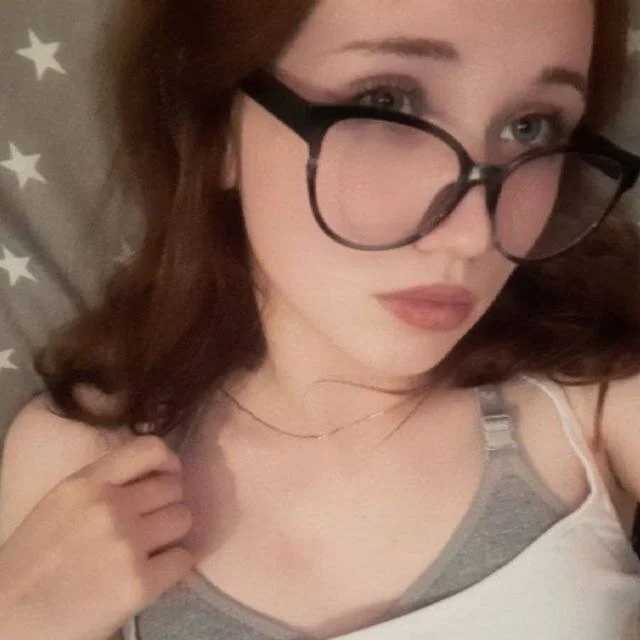CozyKisses — FansOnlyX creator profile