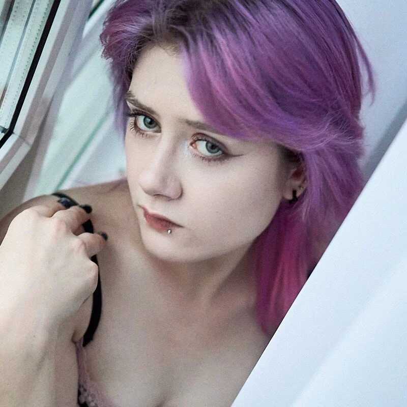 Droll_doll — FansOnlyX creator profile