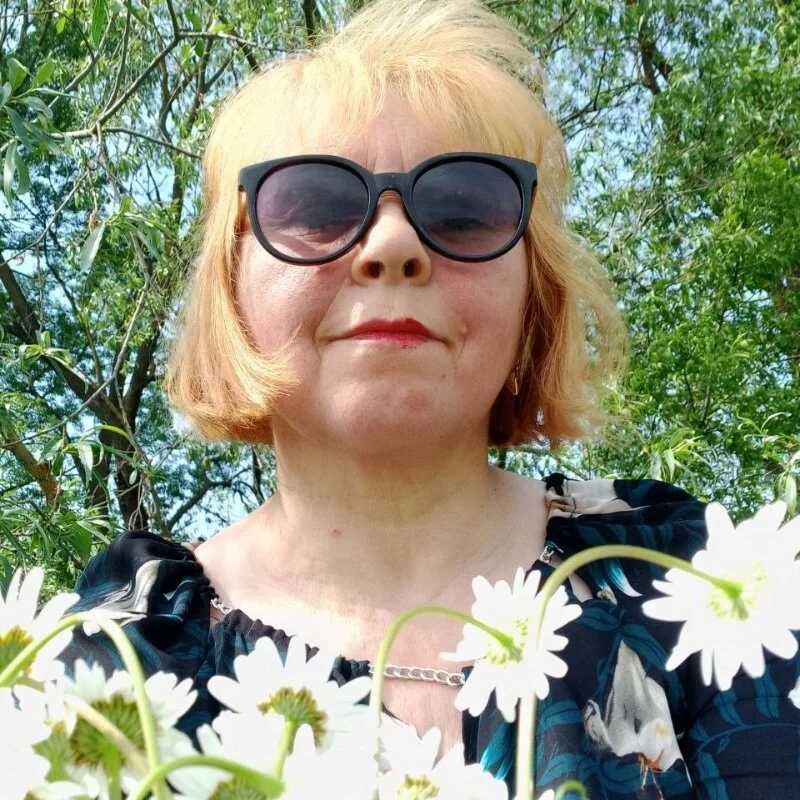 Elena_Beautiful784 — FansOnlyX creator profile
