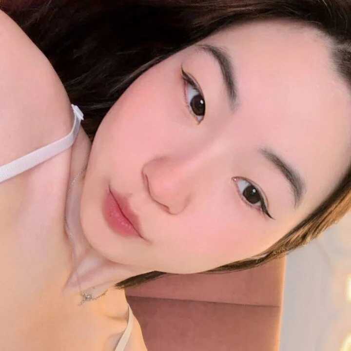 Runi_Asiann — FansOnlyX creator profile