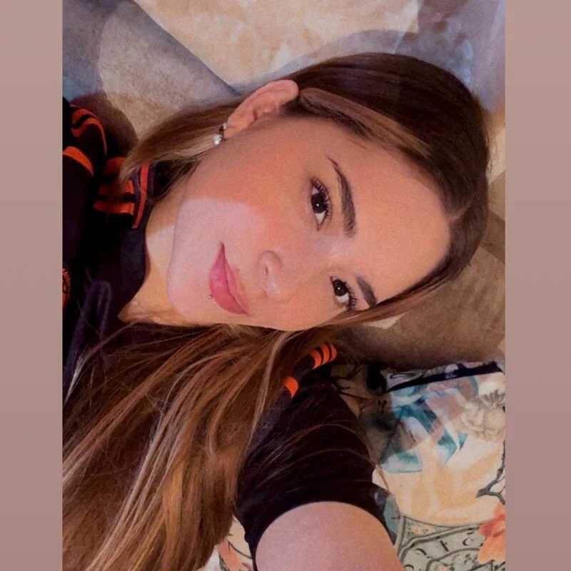 Ary_meow — FansOnlyX creator profile