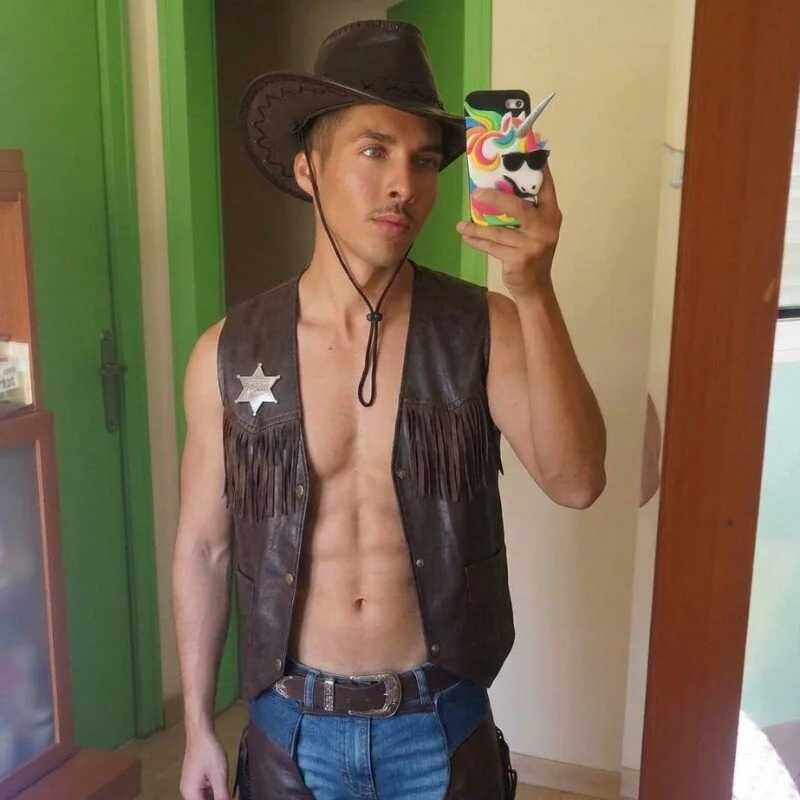 Xxxander26 — FansOnlyX creator profile
