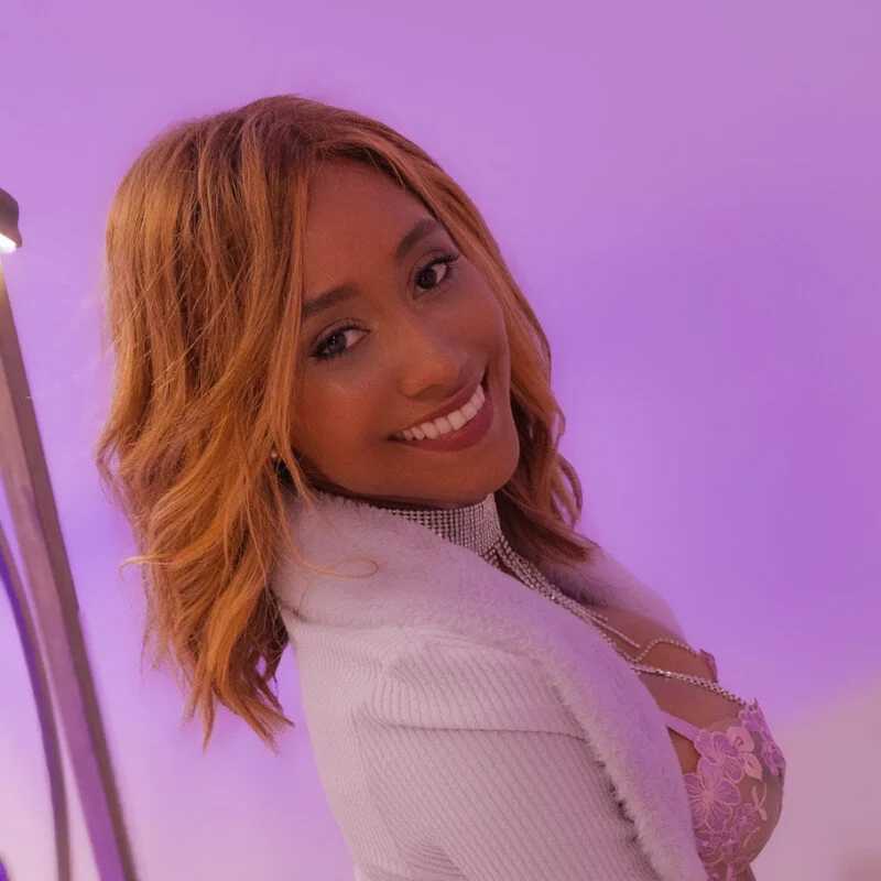 missebonyvegas_cr — FansOnlyX creator profile