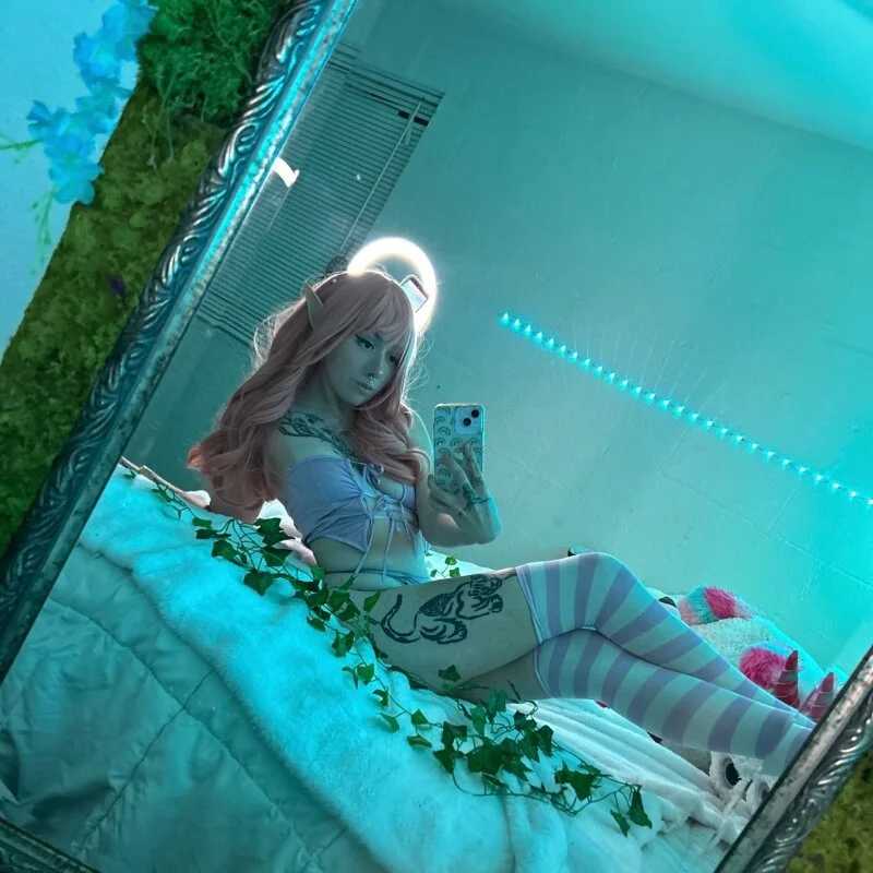 rueelainee — FansOnlyX creator profile