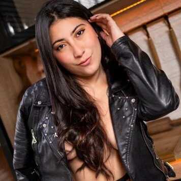 Antonella_blue21 — FansOnlyX creator profile